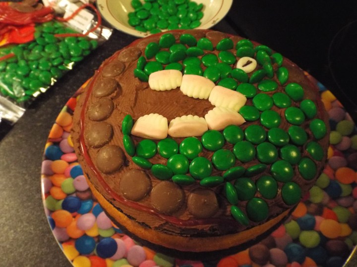 Birthday cake - 32 things to do before I'm 30